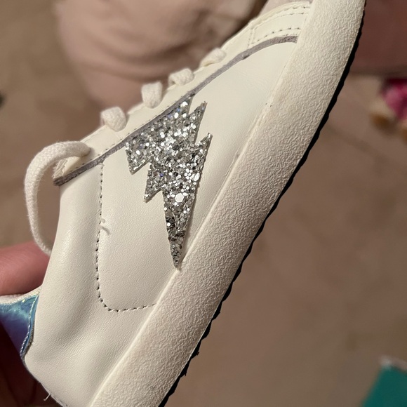 Little chicken sneaker like new - Picture 2 of 5